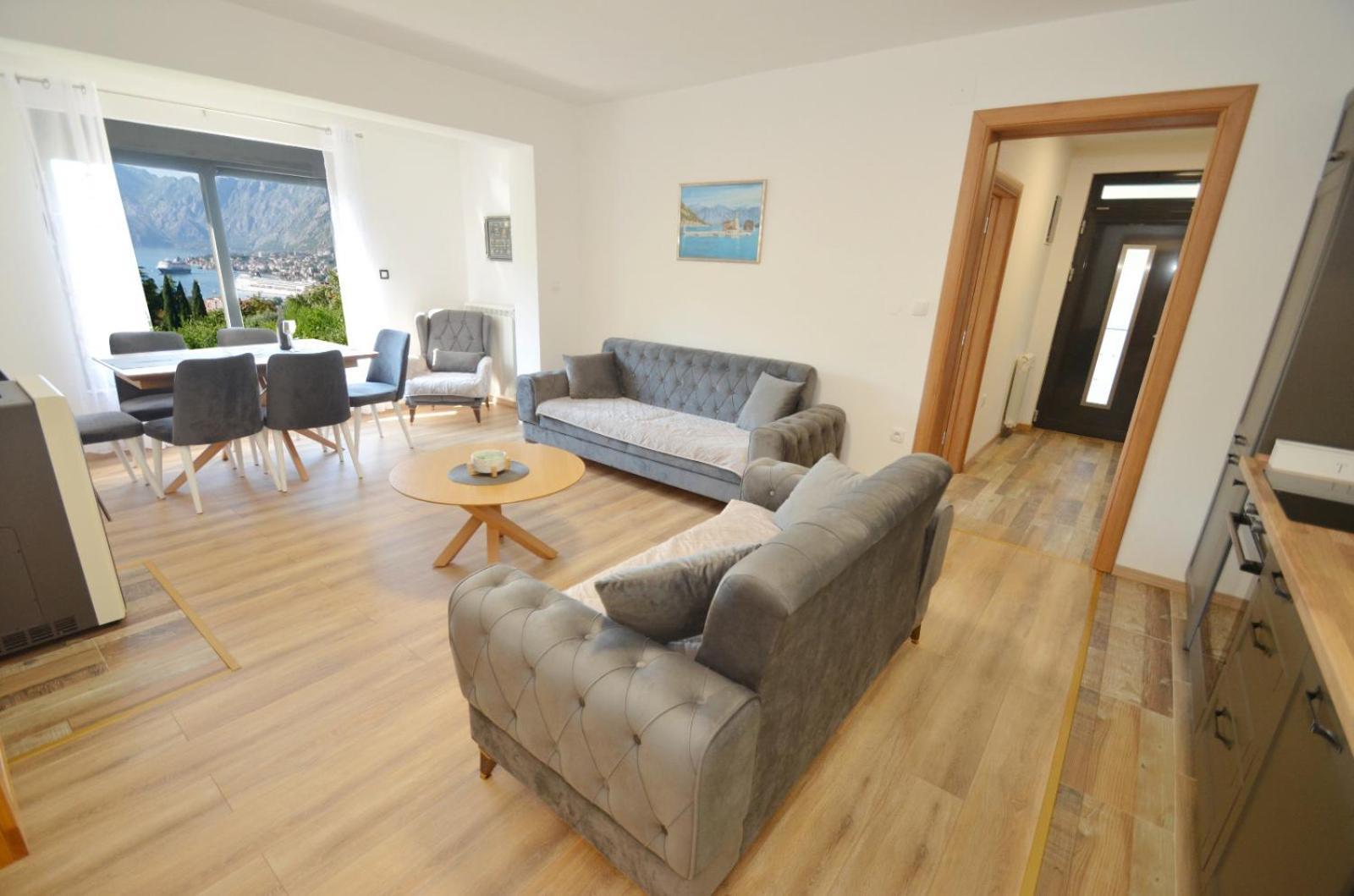 Radgost Kotor Apartments מראה חיצוני תמונה