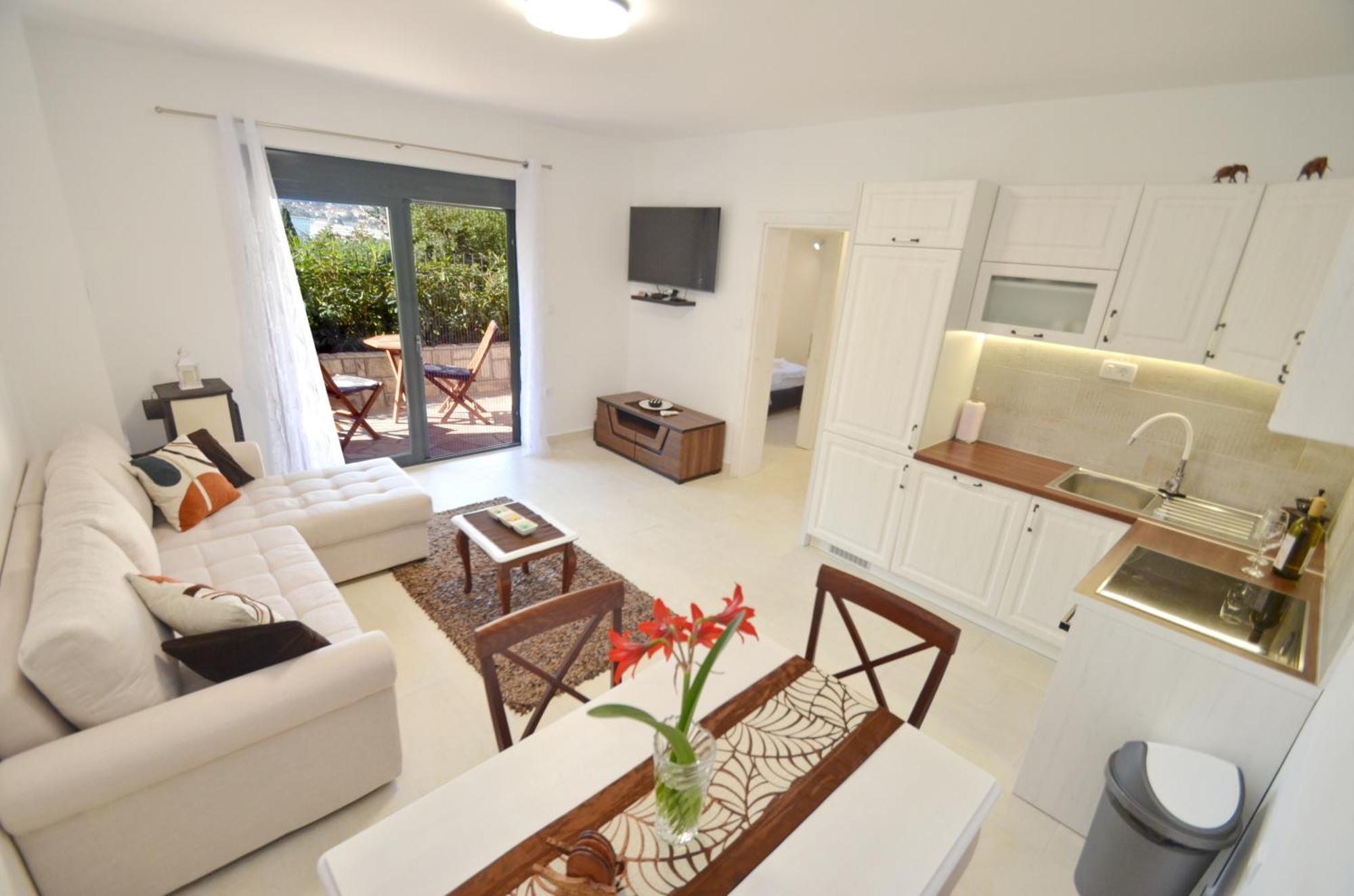Radgost Kotor Apartments מראה חיצוני תמונה