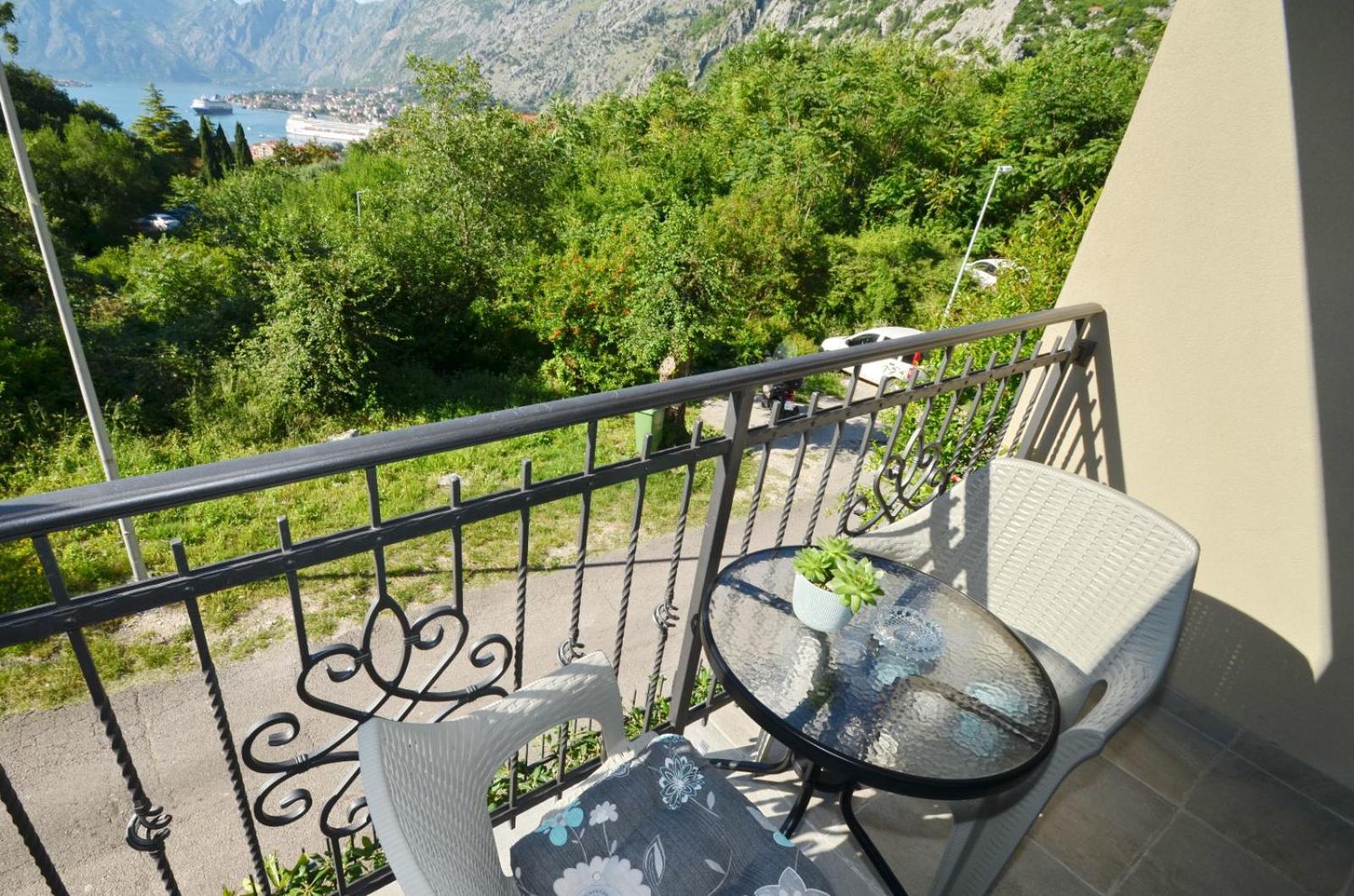Radgost Kotor Apartments מראה חיצוני תמונה