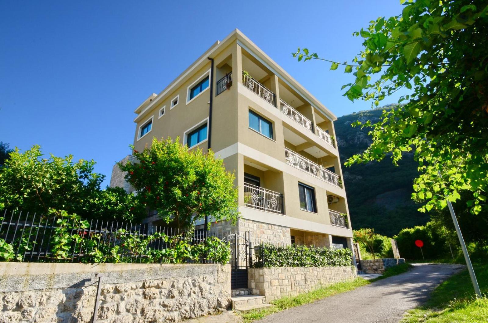 Radgost Kotor Apartments מראה חיצוני תמונה