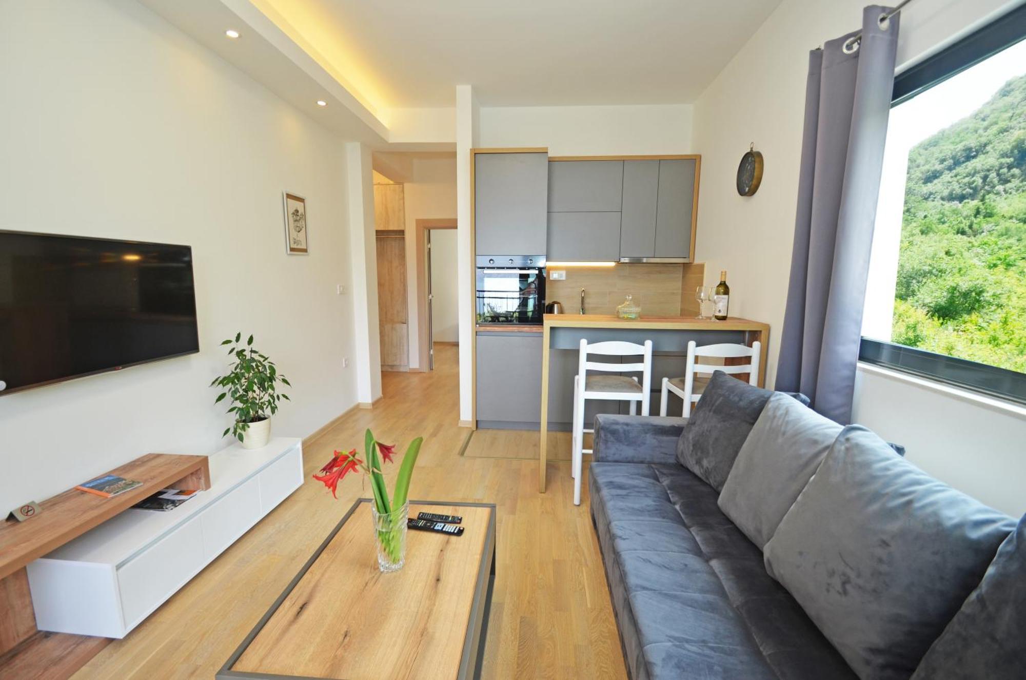 Radgost Kotor Apartments מראה חיצוני תמונה